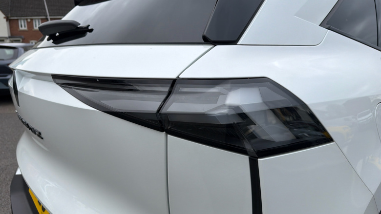 Renault Symbioz 1.6 E-Tech FHEV 145 Techno Esprit Alpine 5dr Auto Hybrid Estate